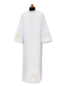 Camice sacerdotale con piegoni